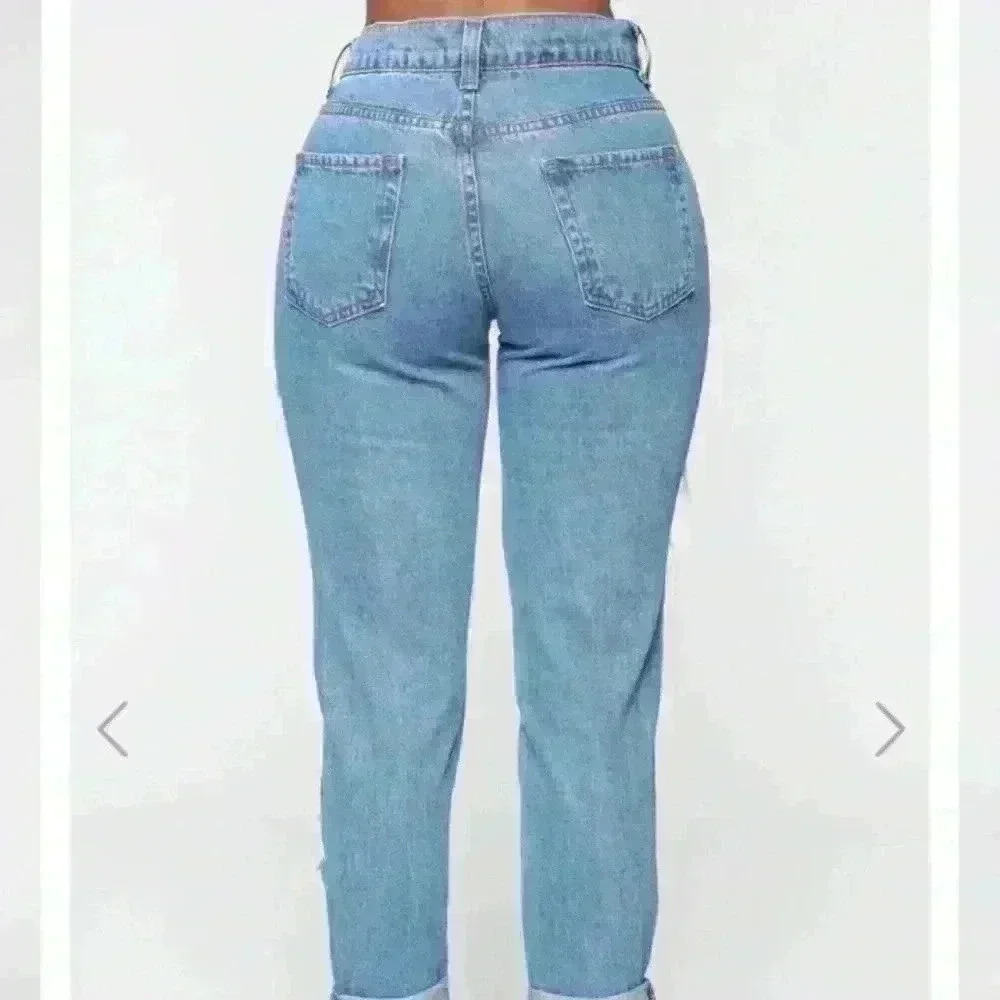 Fashion Nova Don't Kill My Vibe Boyfriend Jeans - Picture 3 of 8